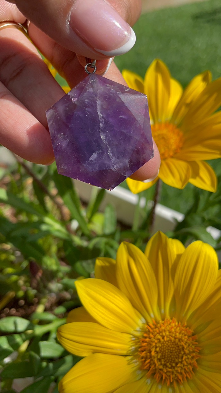 Star of David Pendant in Amethyst